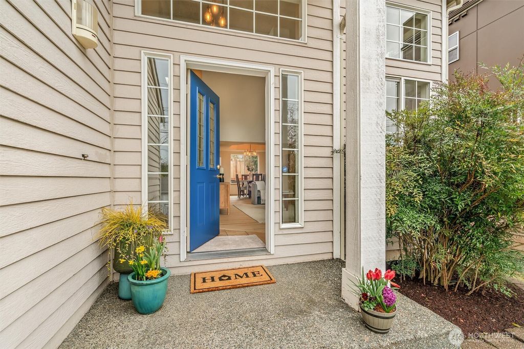Photo of 10010 21st Avenue SW, Seattle, WA 98146 (MLS # 2345754)