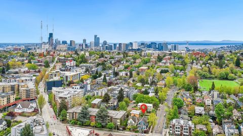 Photo of 137 23rd Avenue E, Seattle, WA 98112 (MLS # 2482377)