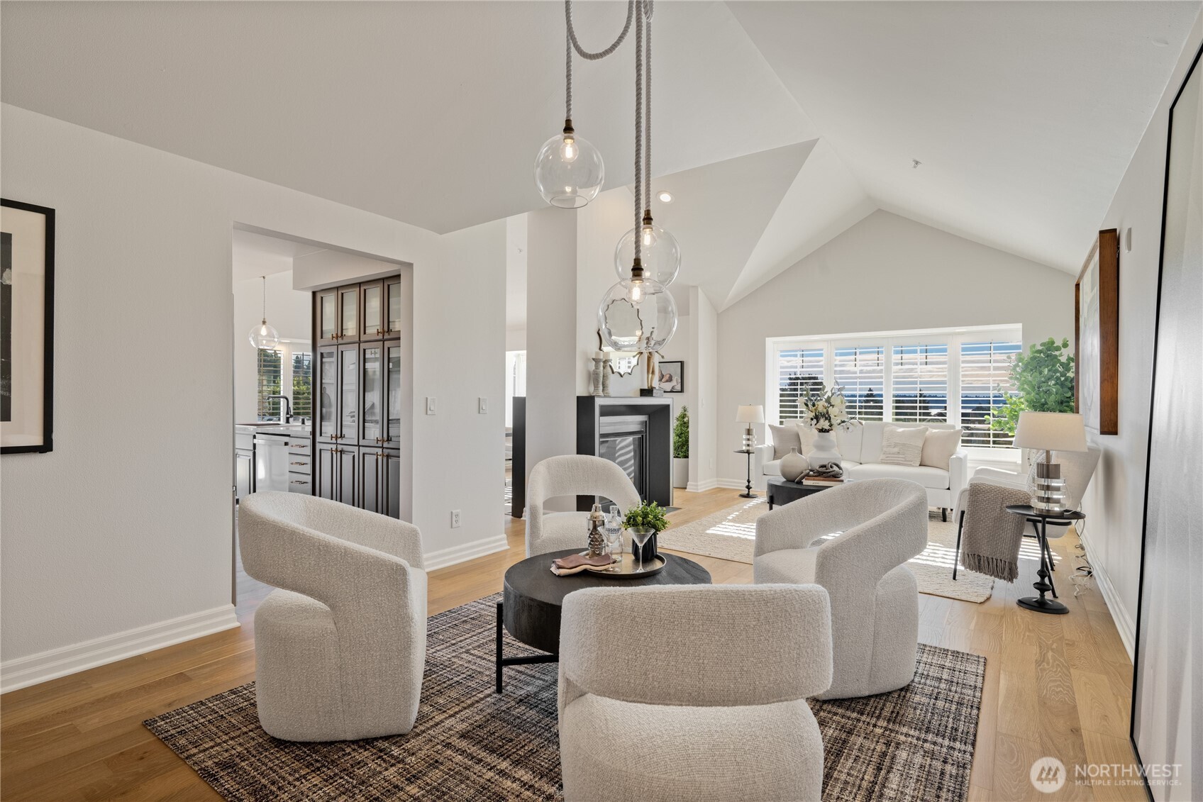 2425 33rd Avenue W 402