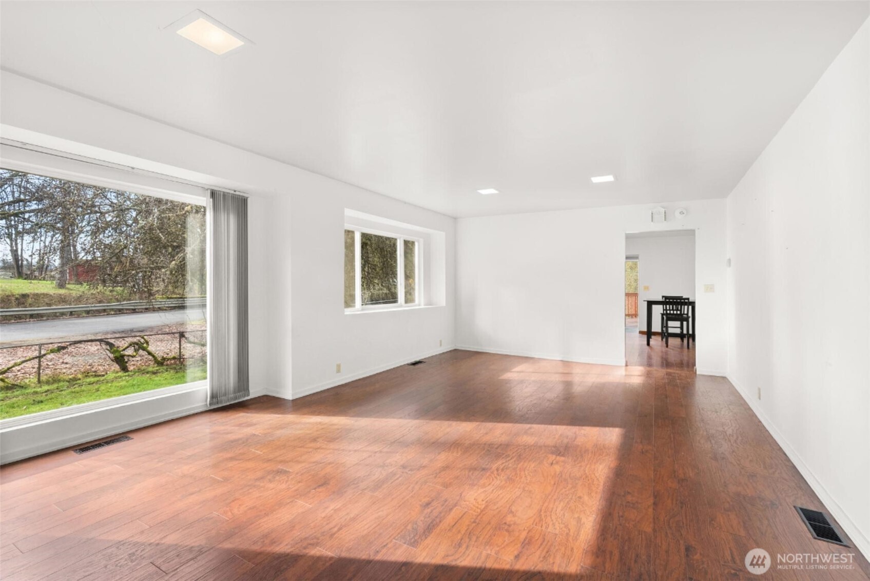 418 SW Canyon Loop