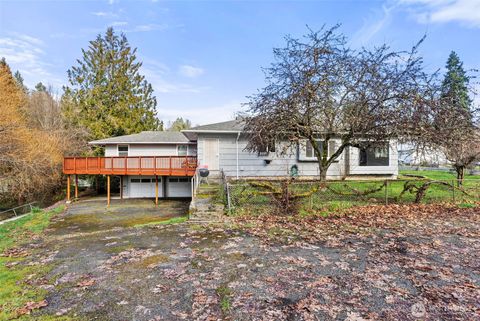 418 SW Canyon Loop Winlock WA 98596