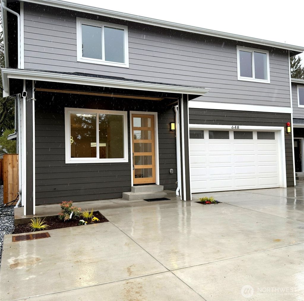 Photo of 648 SW 139th Street, Burien, WA 98166 (MLS # 2492870)