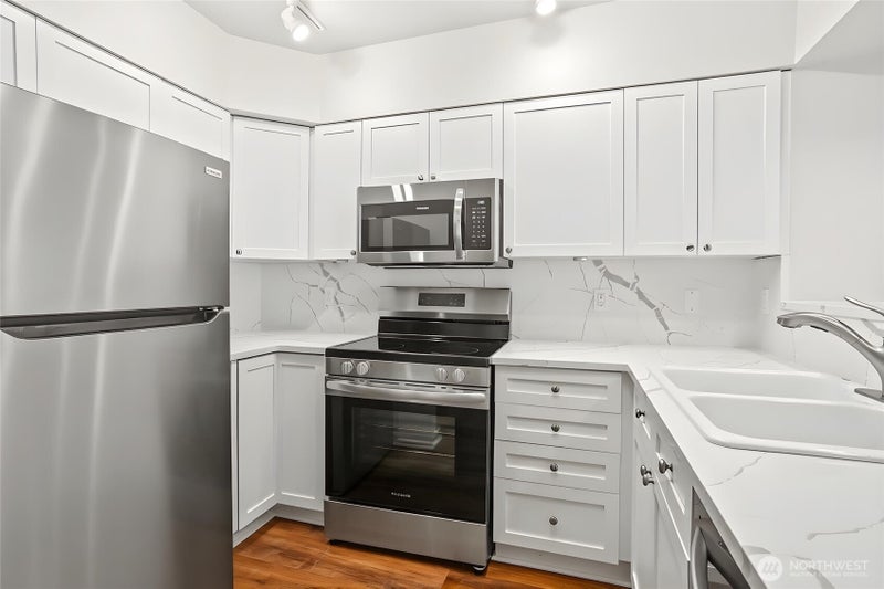 1525 NW 57th Street 326