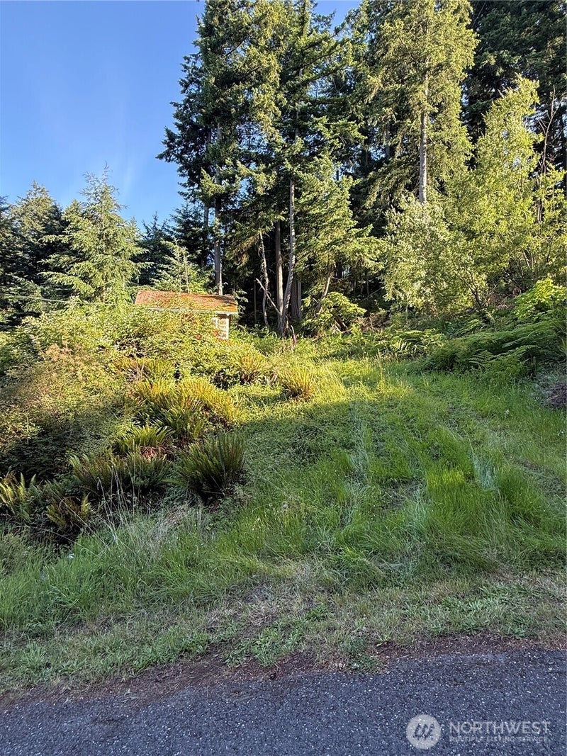 2959 Dogwood Terrace