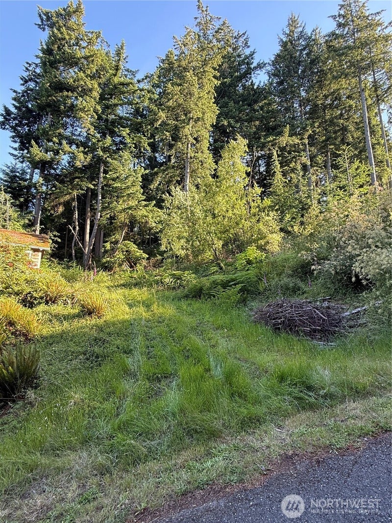 2959 Dogwood Terrace