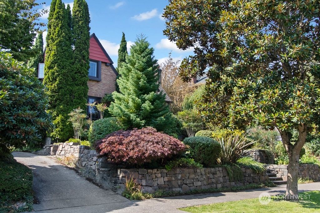 Photo of 2211 32nd Avenue S, Seattle, WA 98144 (MLS # 2001043)
