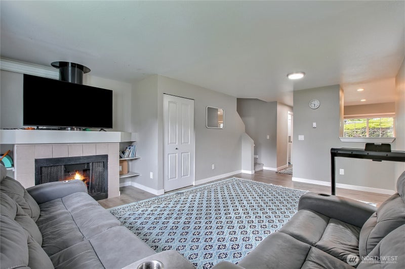 2100 S 336th Street Q3
