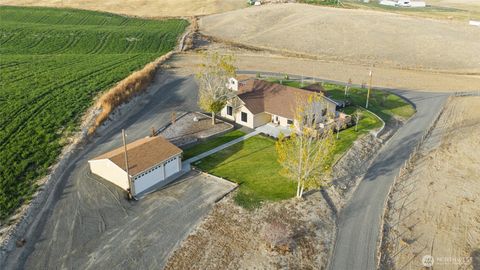 Photo of 1279 Woodward Canyon Road, Touchet, WA 99360 (MLS # 2451741)