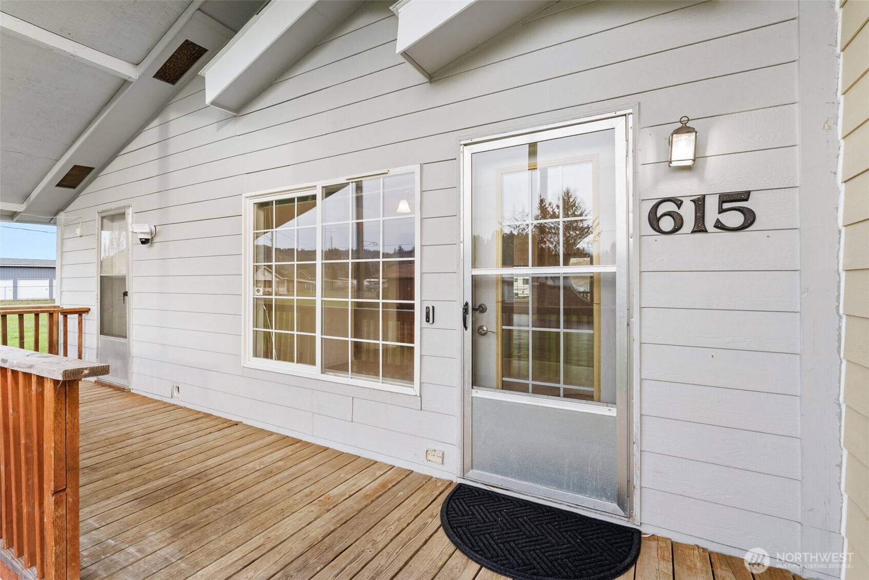 615 California Avenue