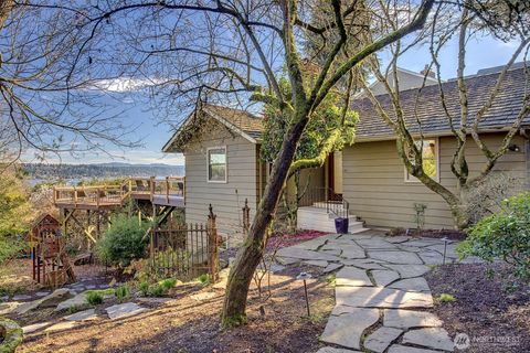 Photo of 1502 35th Avenue S, Seattle, WA 98144 (MLS # 2479793)