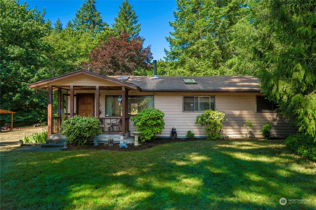 Photo of 18807 276th Avenue SE, Issaquah, WA 98027 (MLS # 2146957)