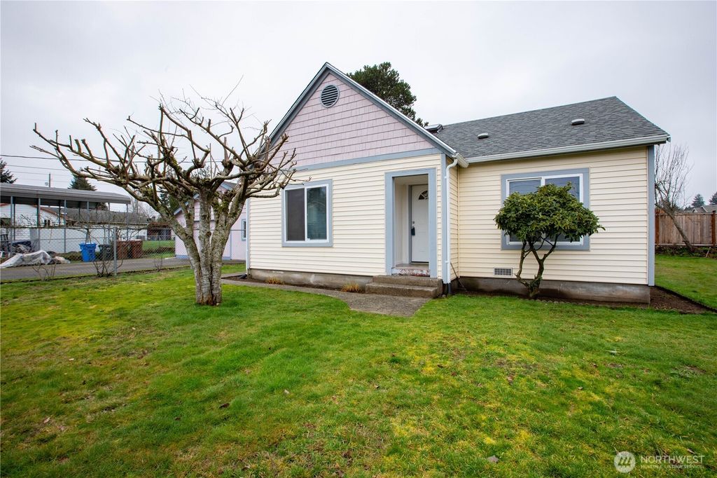 Photo of 5302 E N Street, Tacoma, WA 98404 (MLS # 2477233)