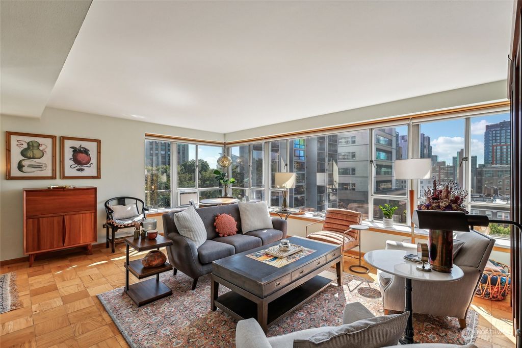 Photo of 1221 Minor Avenue #810, Seattle, WA 98101 (MLS # 2291369)