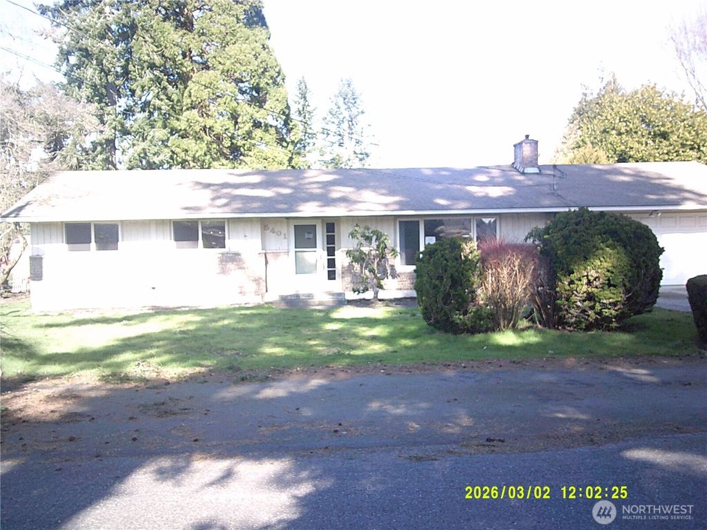 Photo of 5401 74th Street NE, Marysville, WA 98270 (MLS # 2493773)