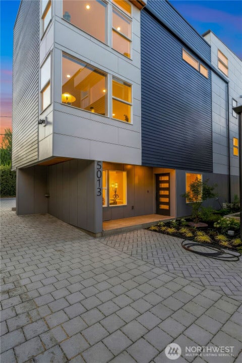 Photo of 5013 Fauntleroy Way SW, Seattle, WA 98136 (MLS # 2571062)