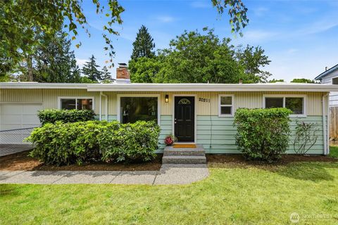 Photo of 20211 24th Avenue NE, Shoreline, WA 98155 (MLS # 2540495)