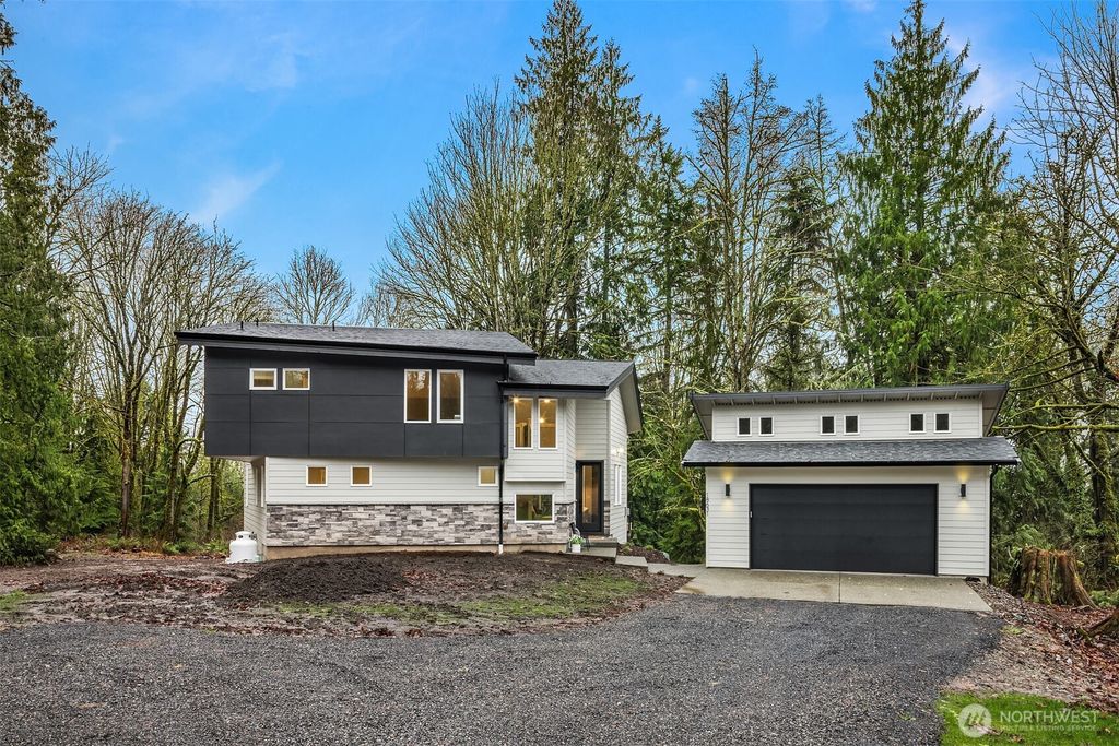 Photo of 18631 296th Place, Duvall, WA 98019 (MLS # 2465431)