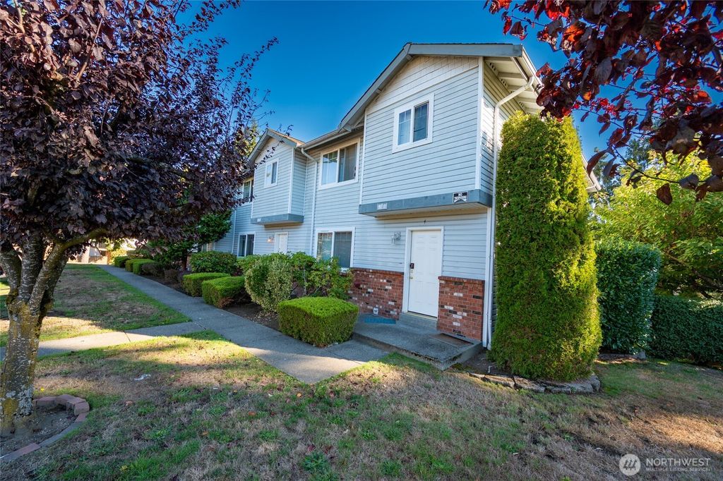 Photo of 6411 Broadway, Everett, WA 98203 (MLS # 2475535)