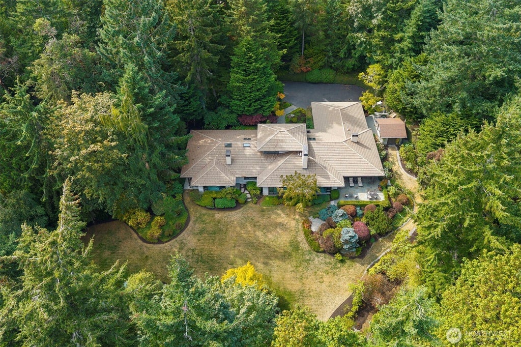Photo of 11044 NE Boulder Place, Bainbridge Island, WA 98110 (MLS # 2582431)