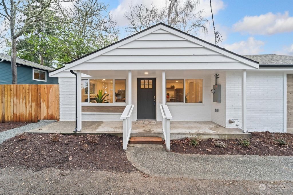 Photo of 611 SW Normandy Road, Normandy Park, WA 98166 (MLS # 2213293)