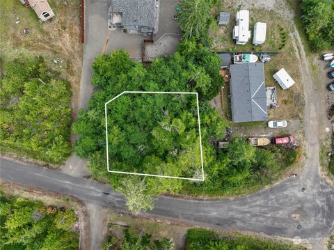 Photo of 20100 Crane Place, Ocean Park, WA 98640 (MLS # 2286057)