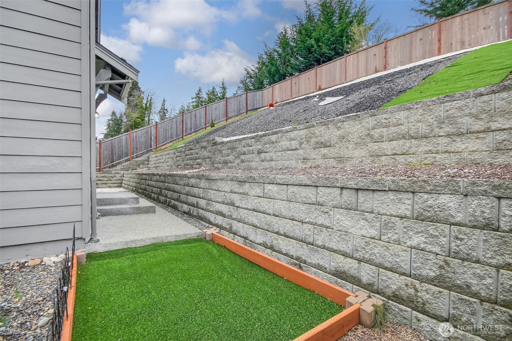 Edgewood, Washington 98371, United States, 4 Bedrooms Bedrooms, ,3 BathroomsBathrooms,Residential,Active,93415