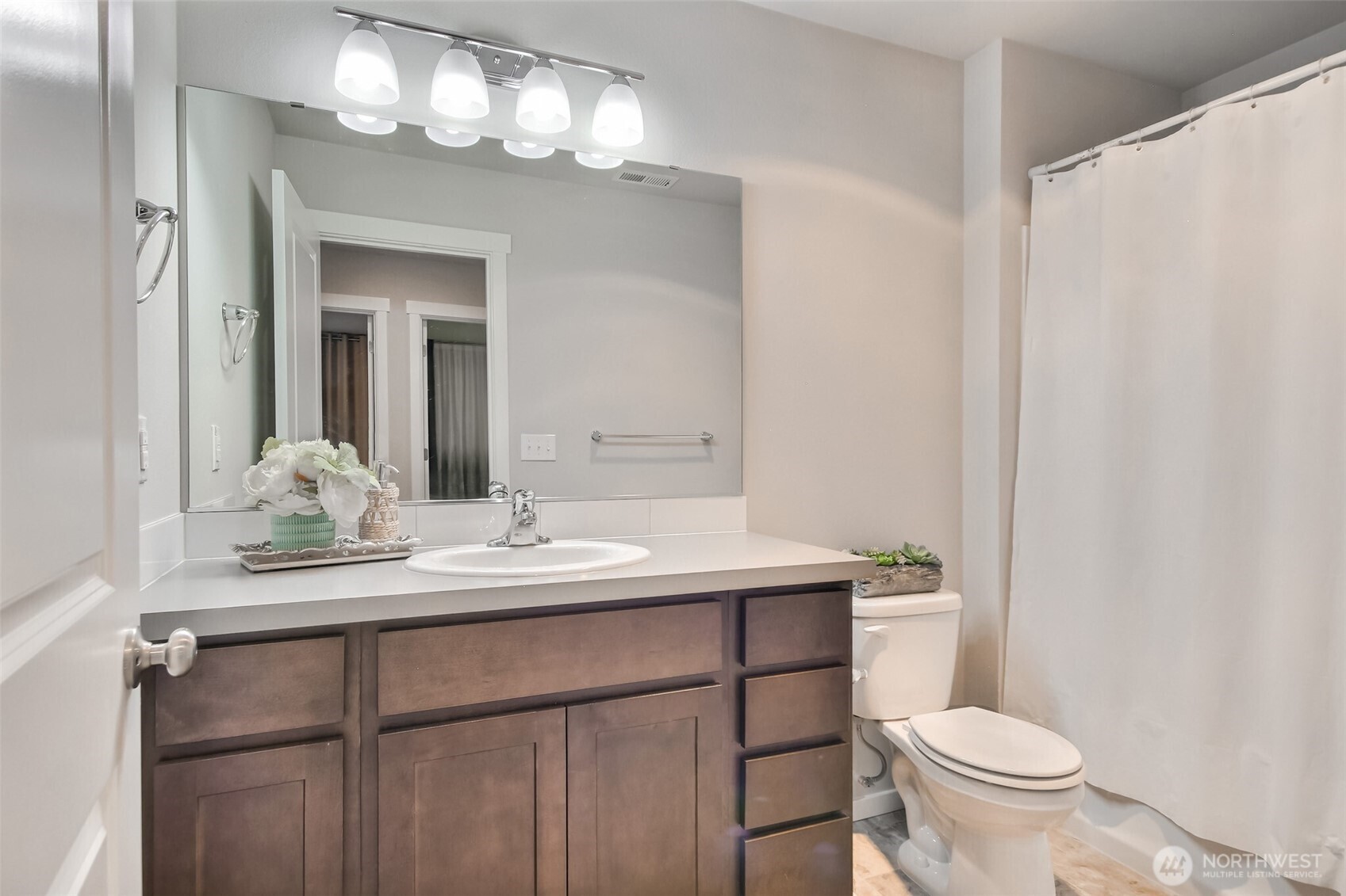 Edgewood, Washington 98371, United States, 4 Bedrooms Bedrooms, ,3 BathroomsBathrooms,Residential,Active,93415