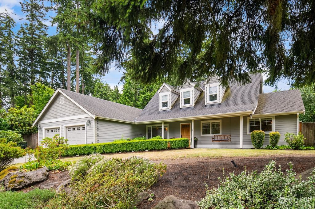 Photo of 1659 106th Avenue SE, Bellevue, WA 98004 (MLS # 2042659)