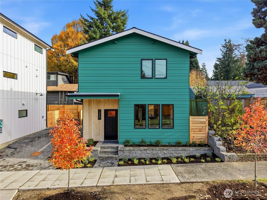 Photo of 7554 39th Avenue SW, Seattle, WA 98126 (MLS # 2454817)