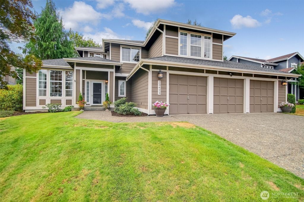 Photo of 23423 SE 247th Court, Maple Valley, WA 98038 (MLS # 2409987)
