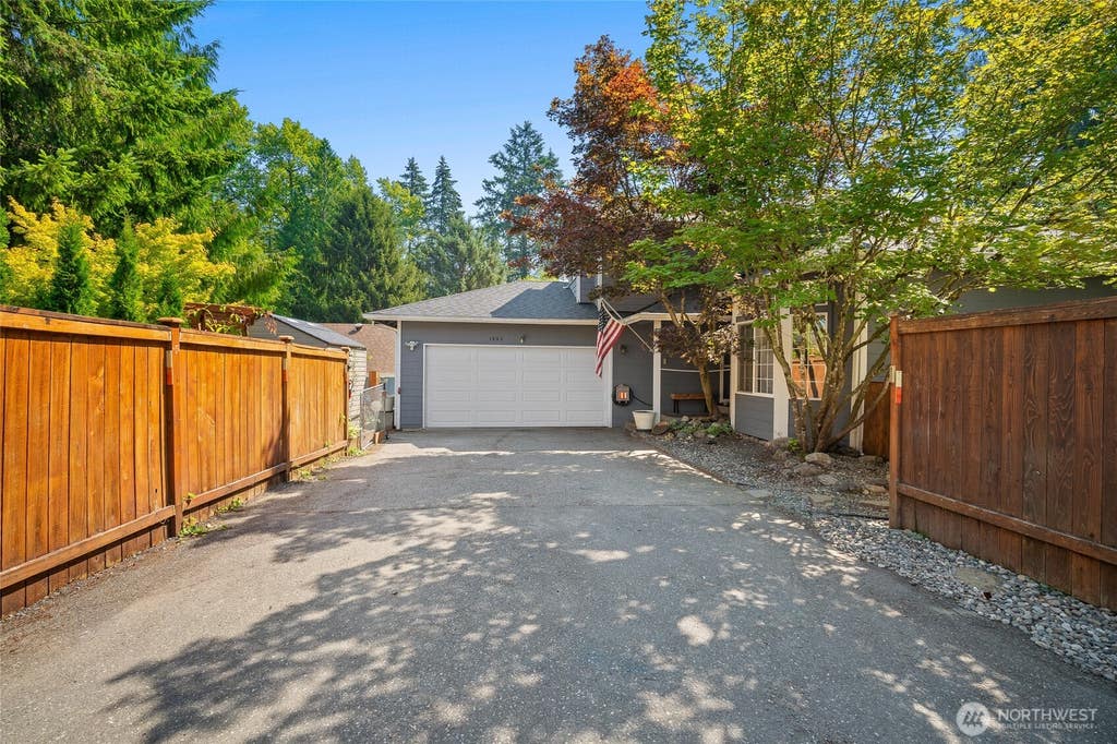 Photo of 1605 131st Drive NE, Lake Stevens, WA 98258 (MLS # 2567284)