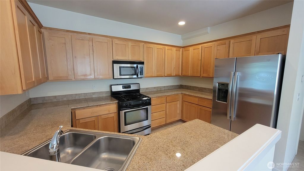 Photo of 15912 36th Avenue W, Lynnwood, WA 98087 (MLS # 2392140)