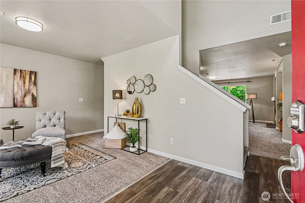 Photo of 11621 60th Avenue SE, Snohomish, WA 98296 (MLS # 2521085)