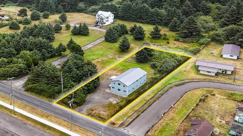 Photo of 42 N First Street, Pacific Beach, WA 98571 (MLS # 2523928)