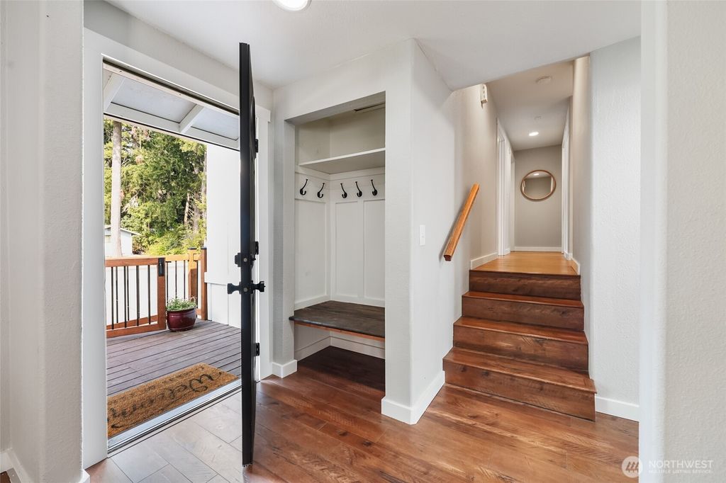 Photo of 8407 Lake Forest Drive SE, Olympia, WA 98503 (MLS # 2512915)