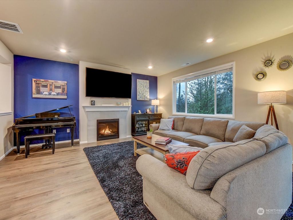 Photo of 26305 201st Place SE, Covington, WA 98042 (MLS # 2193702)
