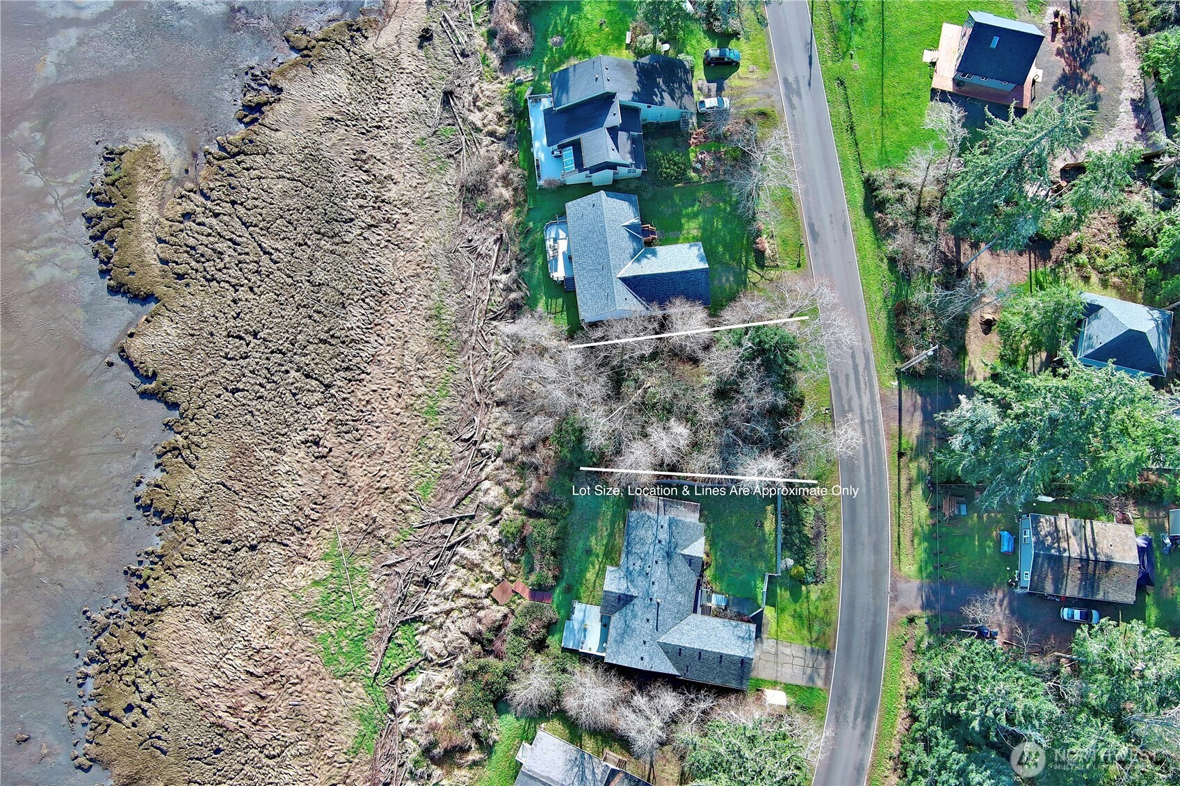 716 Duck Lake Drive NE