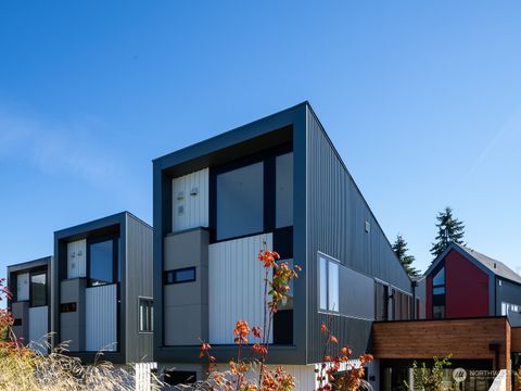 220 Canopy Path NW Bainbridge Island WA 98110