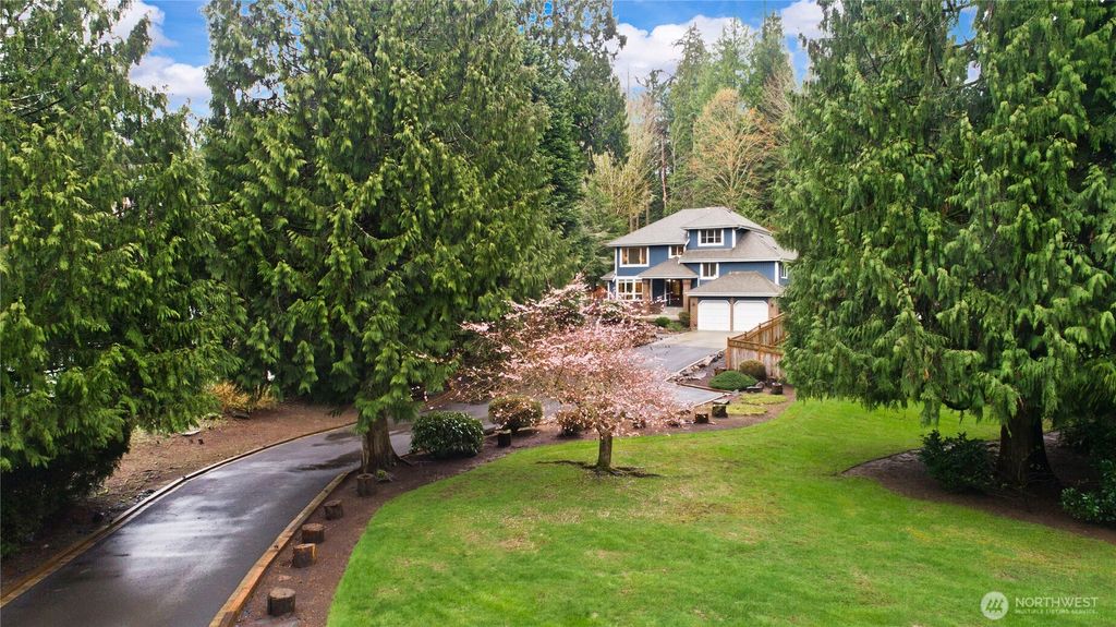 Photo of 23031 76th Avenue SE, Woodinville, WA 98072 (MLS # 2497730)