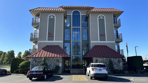 1801 1st Avenue 1A/B Longview WA 98632