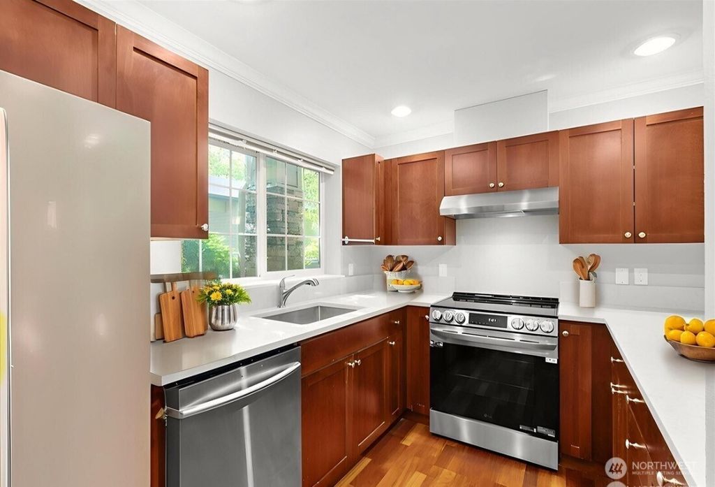 Photo of 25025 SE Klahanie Boulevard #K102, Issaquah, WA 98029 (MLS # 2451524)