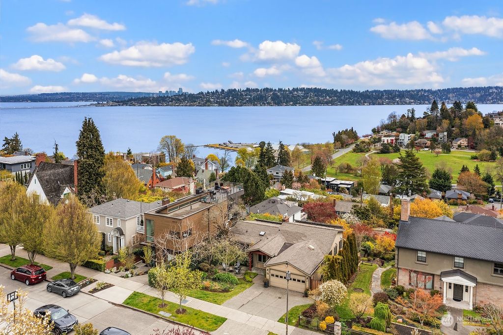 Photo of 3818 Cascadia Avenue S, Seattle, WA 98118 (MLS # 2059436)