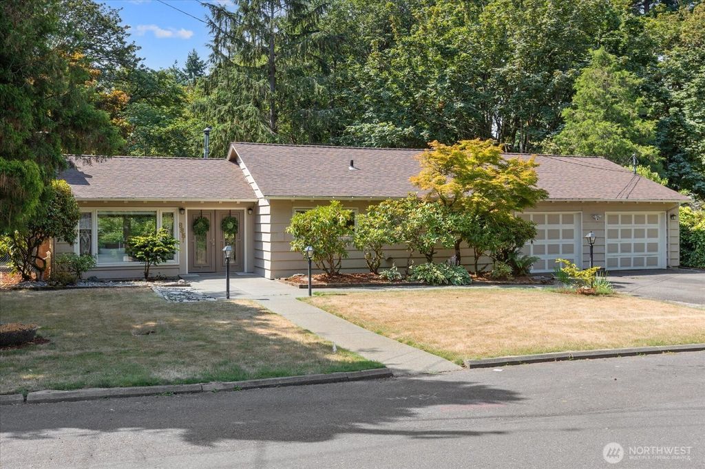 Photo of 835 SW Marine View Circle, Normandy Park, WA 98166 (MLS # 2416221)
