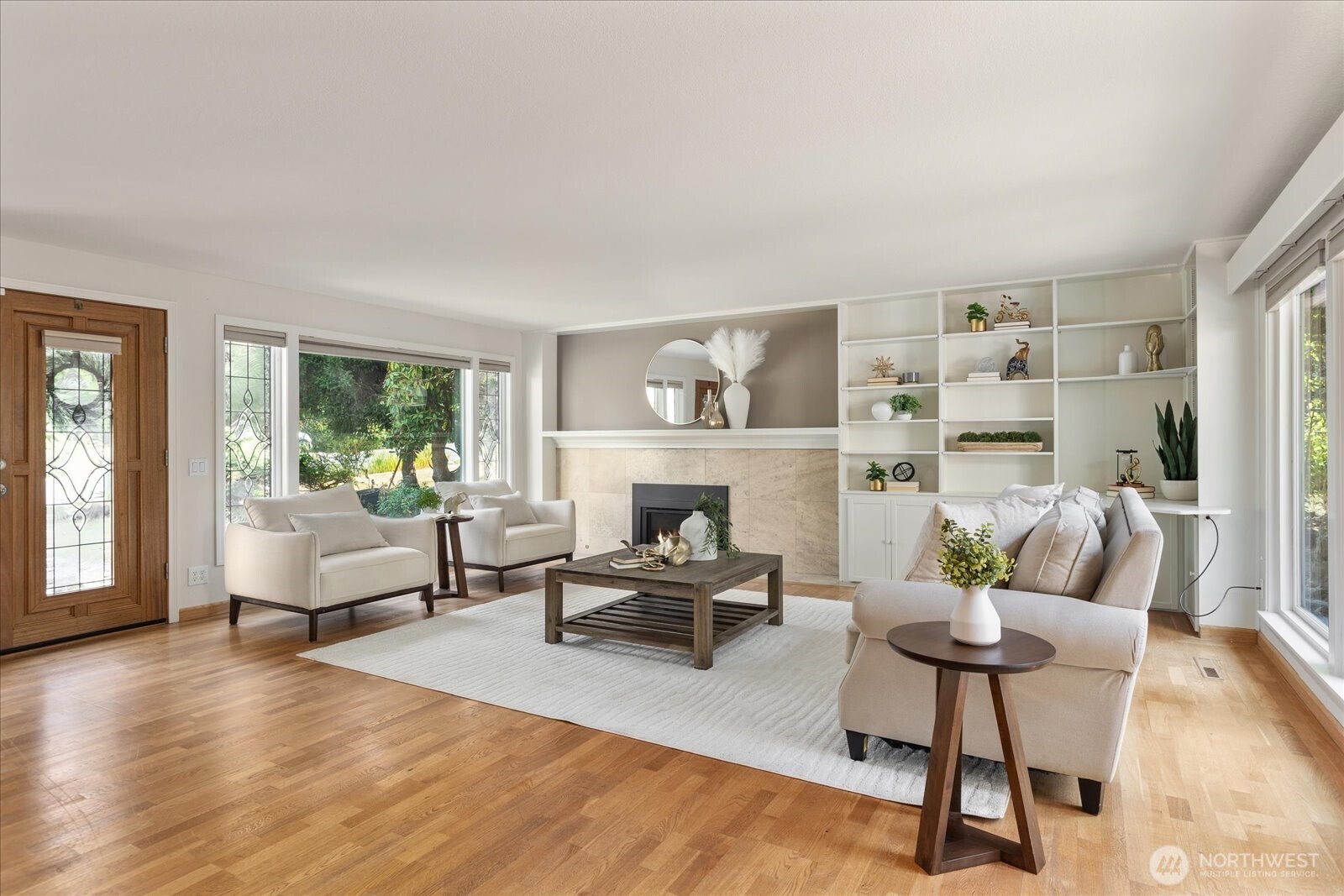 835 SW Marine View Circle