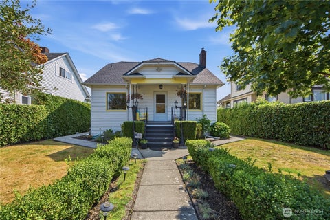 Photo of 1515 Lombard Avenue, Everett, WA 98201 (MLS # 2568065)