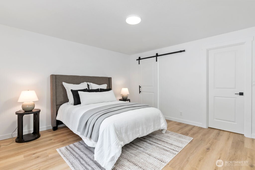 10618 100th Street SW