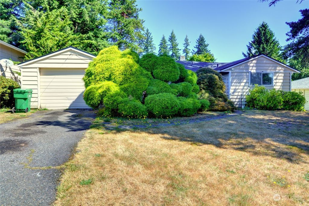 Photo of 4707 226th Street SW, Mountlake Terrace, WA 98043 (MLS # 2146393)