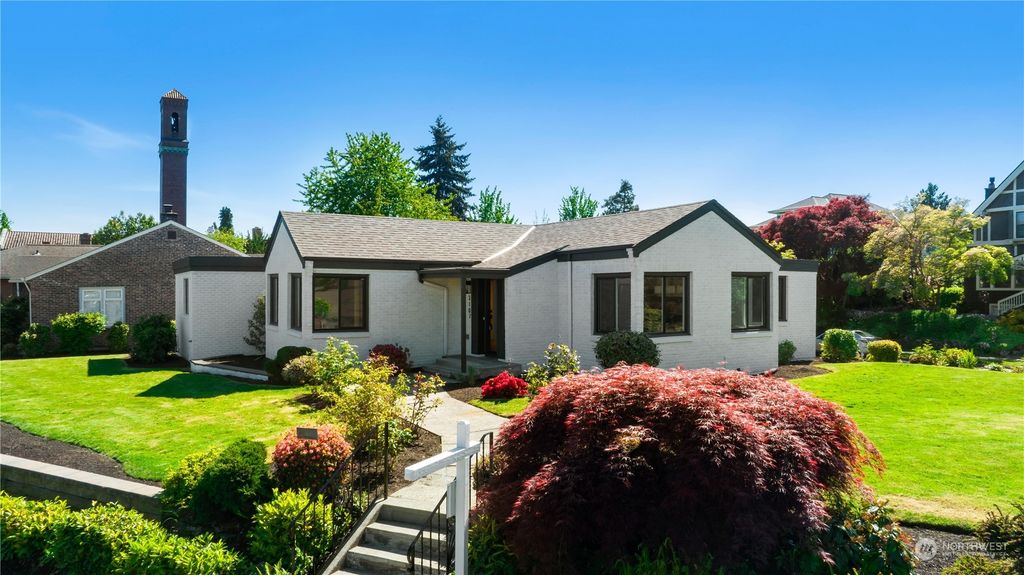 Photo of 3107 Mt Rainier Drive S, Seattle, WA 98144 (MLS # 2236168)