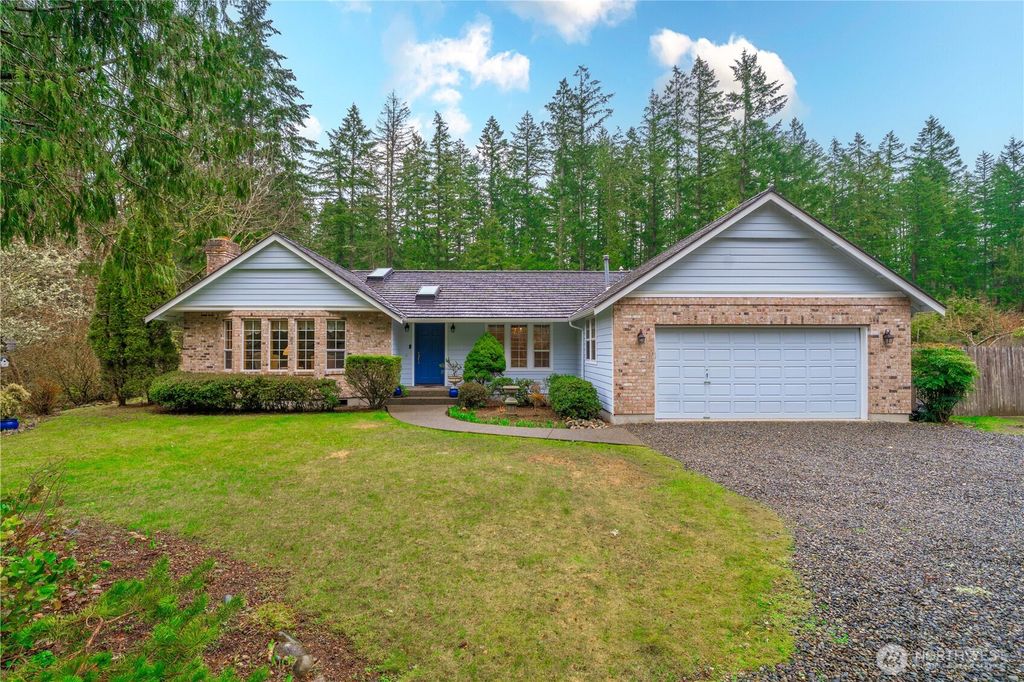 Photo of 32526 194th Avenue SE, Kent, WA 98042 (MLS # 2340780)