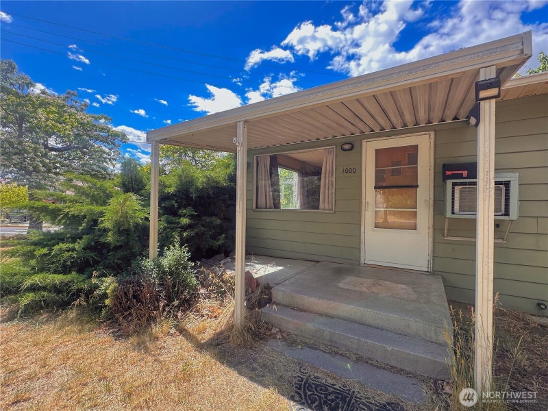 1000 Central Drive